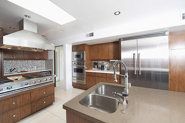 Kitchen with Coral Clay